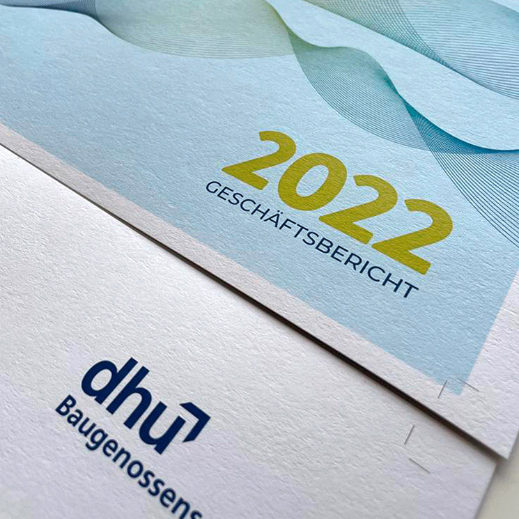 Geschäftsbericht-Relaunch für die dhu Baugenossenschaft – ein Projekt von mitra Kommunikation